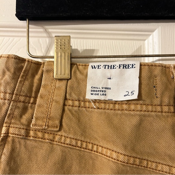 Free People We The Chill Vibes Scout Tan Dropped Wide Leg Jeans. NEW WITH TAGS - Picture 5 of 7